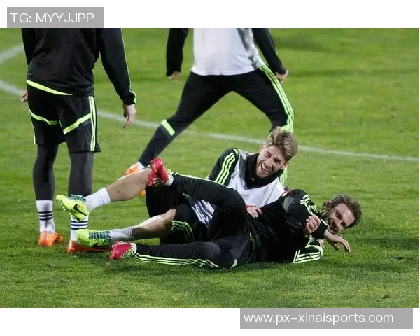 官方:皮诺因右脚踝不适退出本期西班牙国家队 官方:皮诺因右脚踝不适退出本期西班牙国家队