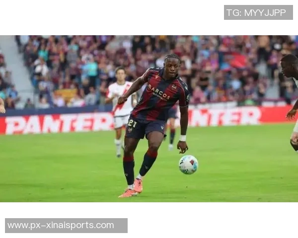 巴萨和皇马的兴趣?埃永:我很受宠若惊,现在我专注于莱万特 巴萨和皇马的兴趣?埃永:我很受宠若惊,现在我专注于莱万特